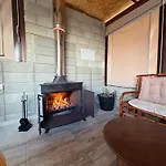 Chaletu Fikardou *