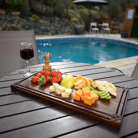 Chalet Fikardou Phicardou