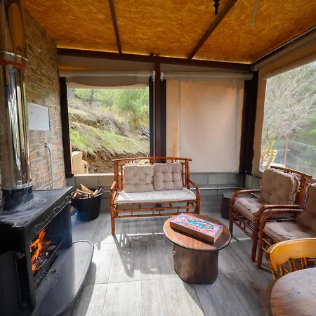 Fikardou Chalet Phicardou