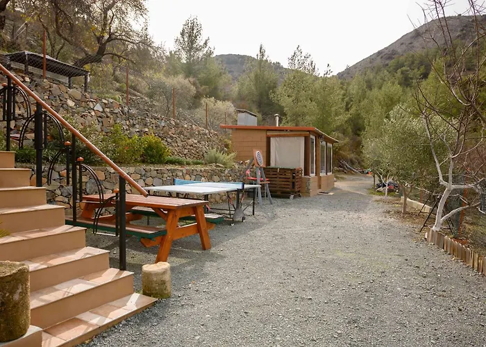 בקתה Fikardou Phicardou