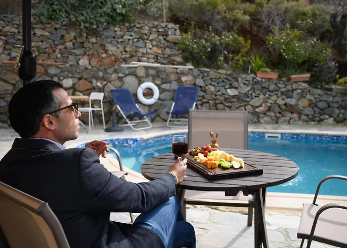 Fikardou * Phicardou